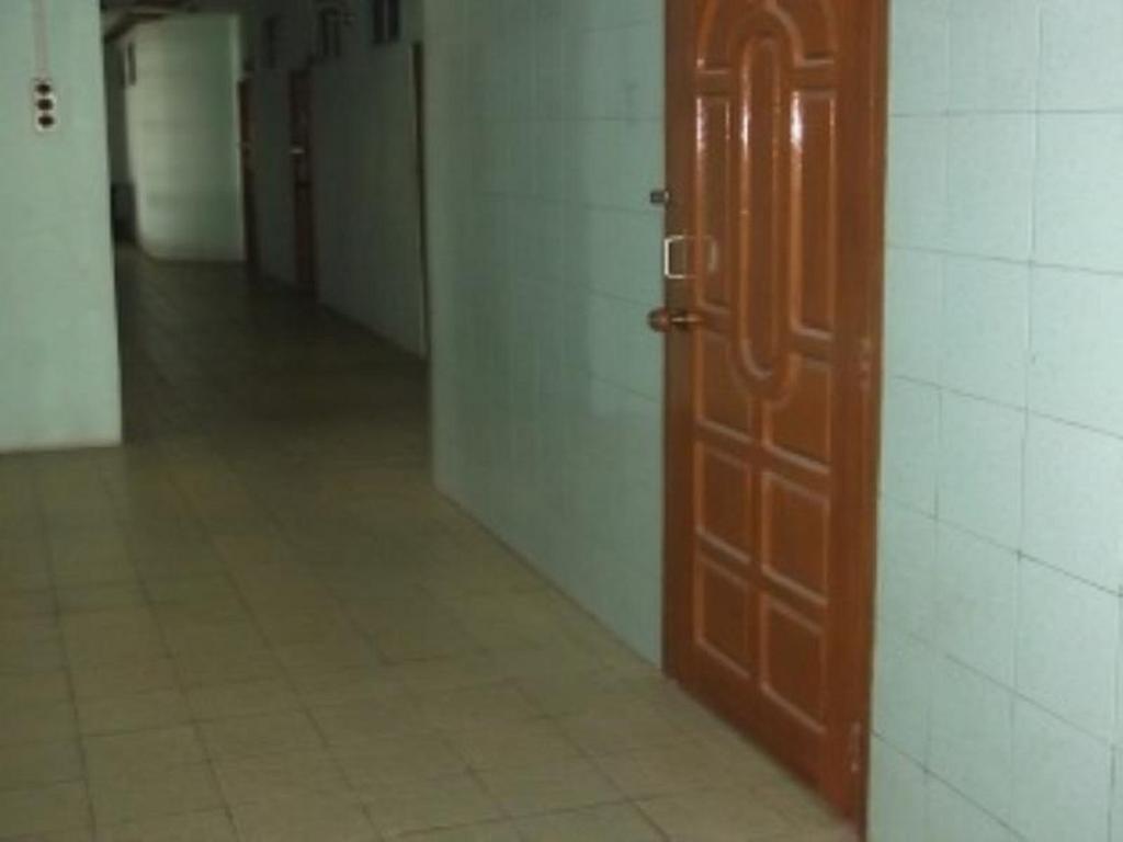 Breeze Pensión Maulmyine Habitación foto
